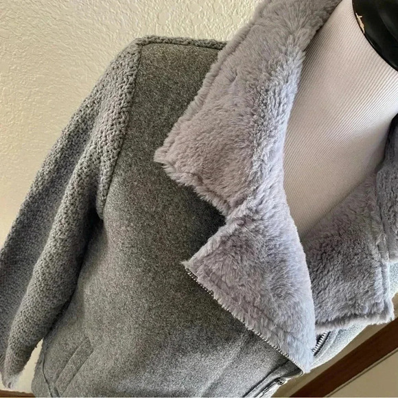 Love token Asymmetric Full Zip Faux Fur Lined Sweater Knit Jacket Gray: M - Picture 2 of 11